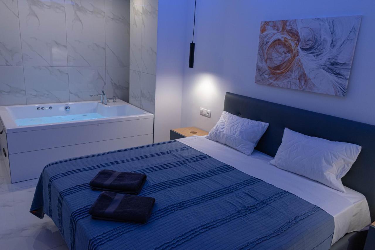Athens Jacuzzi Apartment Exterior foto